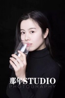 开盘当晚直接睡样板间!美女幼师转行卖房,太拼了!