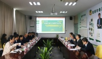 余杭区副区长葛建伟一行莅临千年舟集团调研指导