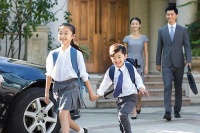 新时代的“孟母”们,不必三迁,来这儿就够了!