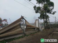 濠江区:加快推进拆迁力度 一天拆除6处构筑物