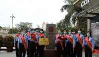 东兴口岸上的“1369国门警花服务队”
