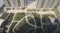 绿地高端楼盘货不对板:连夜违规拆除样板房 业主拨打110报警