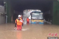 江南华南等地有较强降水 冷空气继续影响北方地区