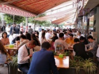 多地为“地摊经济”松绑,济青相关政策已在路上