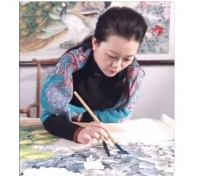 她的工笔花鸟画如诗般美丽 只一眼就能被吸引