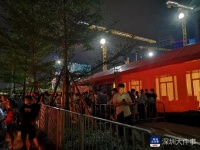 深圳市民连夜排队认筹网红盘,政府叫停:选房顺序与认筹顺序无关