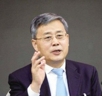 郭树清：不搞大水漫灌、赤字货币化和负利率