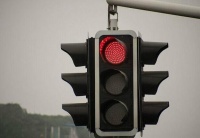 汕汾嵩山路口可否临时允许汽车直接掉头?市公安交警回应相关问题