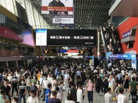 找平不用沙,质量顶呱呱 !西牛建材强势登陆建博会