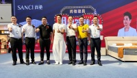 尚驰健康中国行宁波站-“展昭”何家劲助阵宁波尚驰能量店！