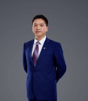 深圳40年·财经40人| 卓越城市更新集团总经理万伟：城市更新是深圳经济二次腾飞重要引擎