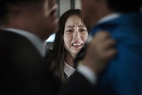 47万人抢购1000套房背后，韩国民众落入了怎样的房价圈套！