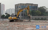 横沥依法拆除两处违建,占地面积逾万平方米