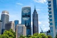 广州楼市:选择单体楼的三房还是有小区的两房为好?建议收藏!