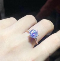 一克拉的dr钻戒多少钱 订婚戒指一般多少克拉