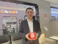 敏华控股冯国华：打造科技感、人性化产品，增进人与家具之间的互动