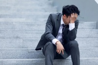 35岁，摇摇欲坠的年纪，终于熬成不配买房？合肥在惩罚不早买房的人