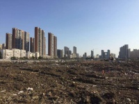 北京集中土拍首日“无悬念”：低溢价触顶成交，7宗地仍在暗战