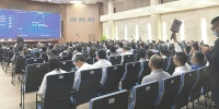 首轮集中供地上半场落幕 12城揽金超5700亿