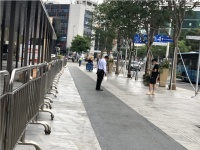 【草根消费调查“地产篇”】不一样的“金九银十”：购房者不急了，房企压力也有点大