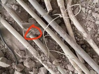 政府要求全装修，开发商竟毛坯交付……限竞房为何频遭维权？