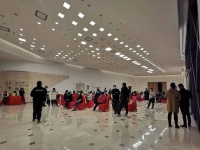 这个强二线，正式开跌！
