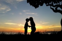 湖北黄石人贩子拐3小孩被村民发现后暴打，差点毁了孩子一辈子