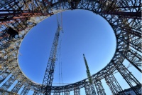 北京工体改造复建工程提速 罩棚内环桁架合拢形成完整环形