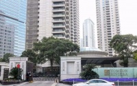 汤臣一品9500万豪宅屡遭粪水漫灌，业主女儿恶心到抑郁