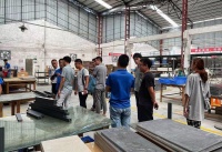 火爆的岩板，到底是什么材料？发岩人带你深度解答