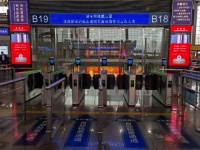 大铺户外广告、再挥营销重拳，板材配套专家尼莫菲发力西南市场