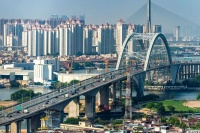 广州首轮集中供地收金341亿，地铁扛旗，民企身影闪现