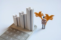 郑州、武汉烂尾楼业主强制停贷，预售资金为何频频失守？