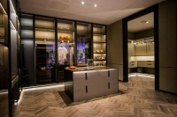 “门墙柜一体化”机遇挑战并存，解决落地交付是关键