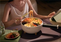 亚摩斯全智能电炒锅，洞察开学季高校的厨电市场