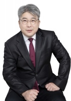 第十二届中国价值地产年会| 中财绿指首席顾问施懿宸：全球投资趋势倒逼上市公司加强ESG信息披露