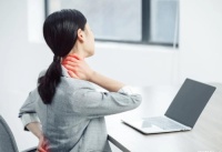 腰痛睡什么床垫好？东宝床垫护脊护腰