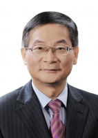 盛松成：金融政策大力支持，房地产有望软着陆