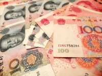 “2021年6.125%，现在3.8%”，网友呼吁降存量房贷利率：我们真的很不容易！专家称有难度