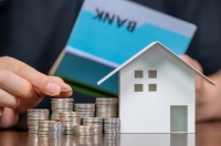 “接力贷”重出江湖？南宁房贷年龄调至80岁！中介：有银行实行，需子女担保