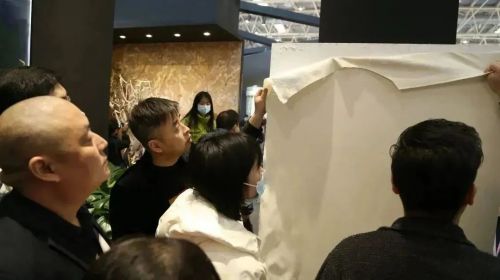 点击查看大图