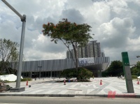 万科551亿元广信资产包两宗地块挂牌  知情人士：目前为政府收储项目