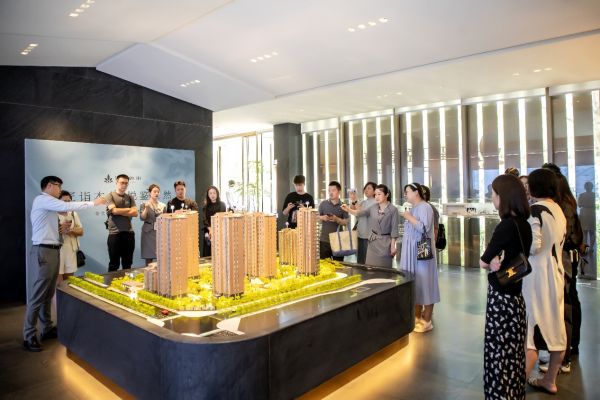 玺悦朝阳样板间迎“大考”，这场行业内测注定成就经典