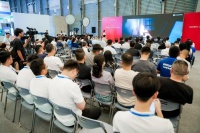 鹿客开启OPENING计划  发布多眸OS技术平台 领跑居住安全新标准