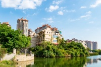 暖气太干燥如何解决？集中供暖可以关闭自己家的阀门吗？