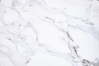 人造石有辐射和甲醛吗？哪种建材辐射小？