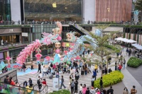 湾区房客挤爆广州南站，新鸿基地产峻銮受港人青睐