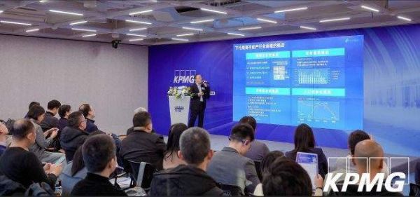 图： “不动产科技•XIN要素”主题演讲现场
