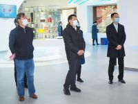 省发改委副主任于德志领导一行莅临神农谷智慧药市调研指导工作!
