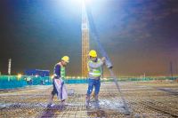 亚青会主场馆建设挑灯夜战意正酣
